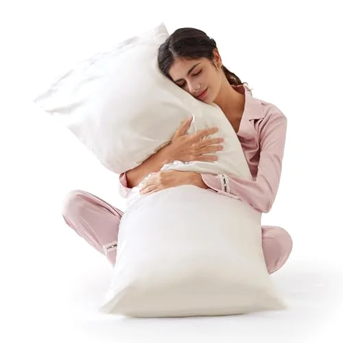 Love's Cabin Satin Pillowcase Set of 2 in Ivory