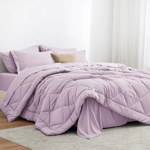 Love's Cabin Bed-in-a-Bag Comforter Set in Lavender