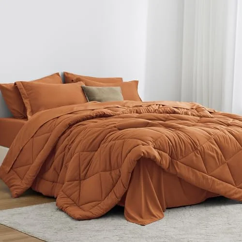 Love's Cabin Bed-in-a-Bag Comforter Set in Terracotta