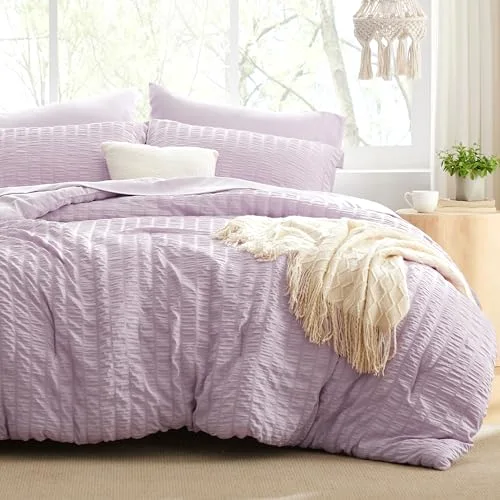 Love's Cabin Seersucker Comforter Set in Lavender
