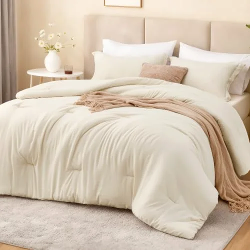 Love's Cabin Prewashed Comforter Set in Beige
