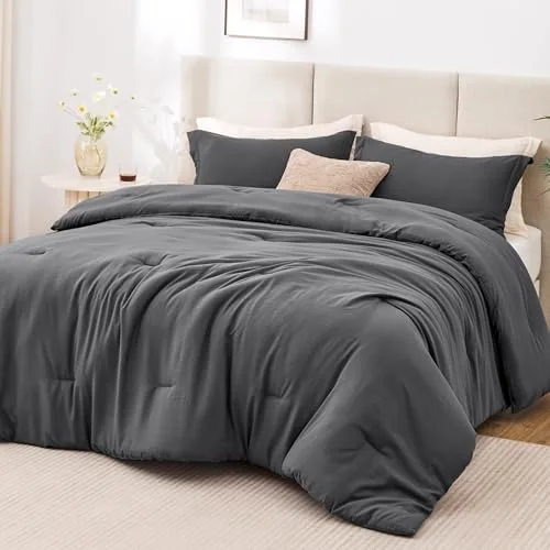 Love's Cabin Prewashed Comforter Set in Dark Grey