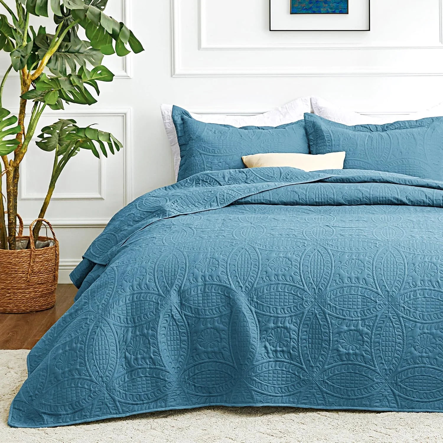 Love's Cabin Quilts & Bedspreads
