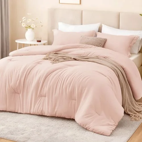 Love's Cabin Prewashed Comforter Set in Pink