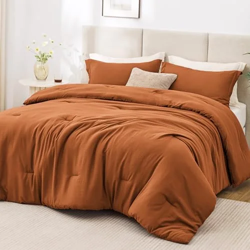 Love's Cabin Prewashed Comforter Set in Terracotta