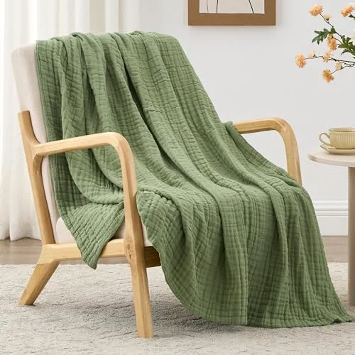 Love's Cabin Cotton Muslin Blanket in Sage Green